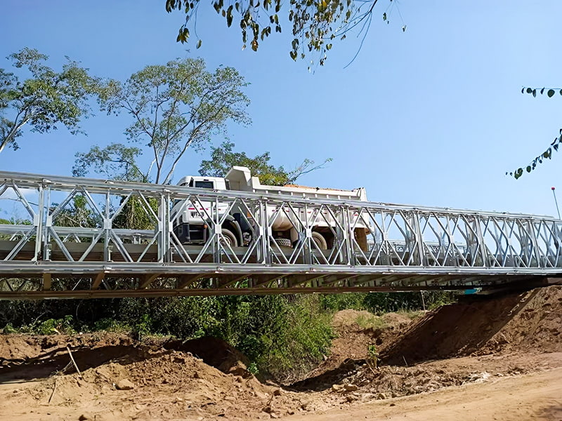 CB 200 Bailey Bridge 27 méteres kétsoros egyrétegű megerősített Bailey híd